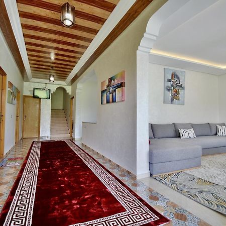 Ferme De Vacances Avec Une Grande Villa A Marrakech 马拉喀什 外观 照片