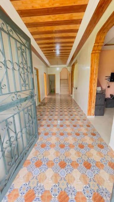 Ferme De Vacances Avec Une Grande Villa A Marrakech 马拉喀什 外观 照片