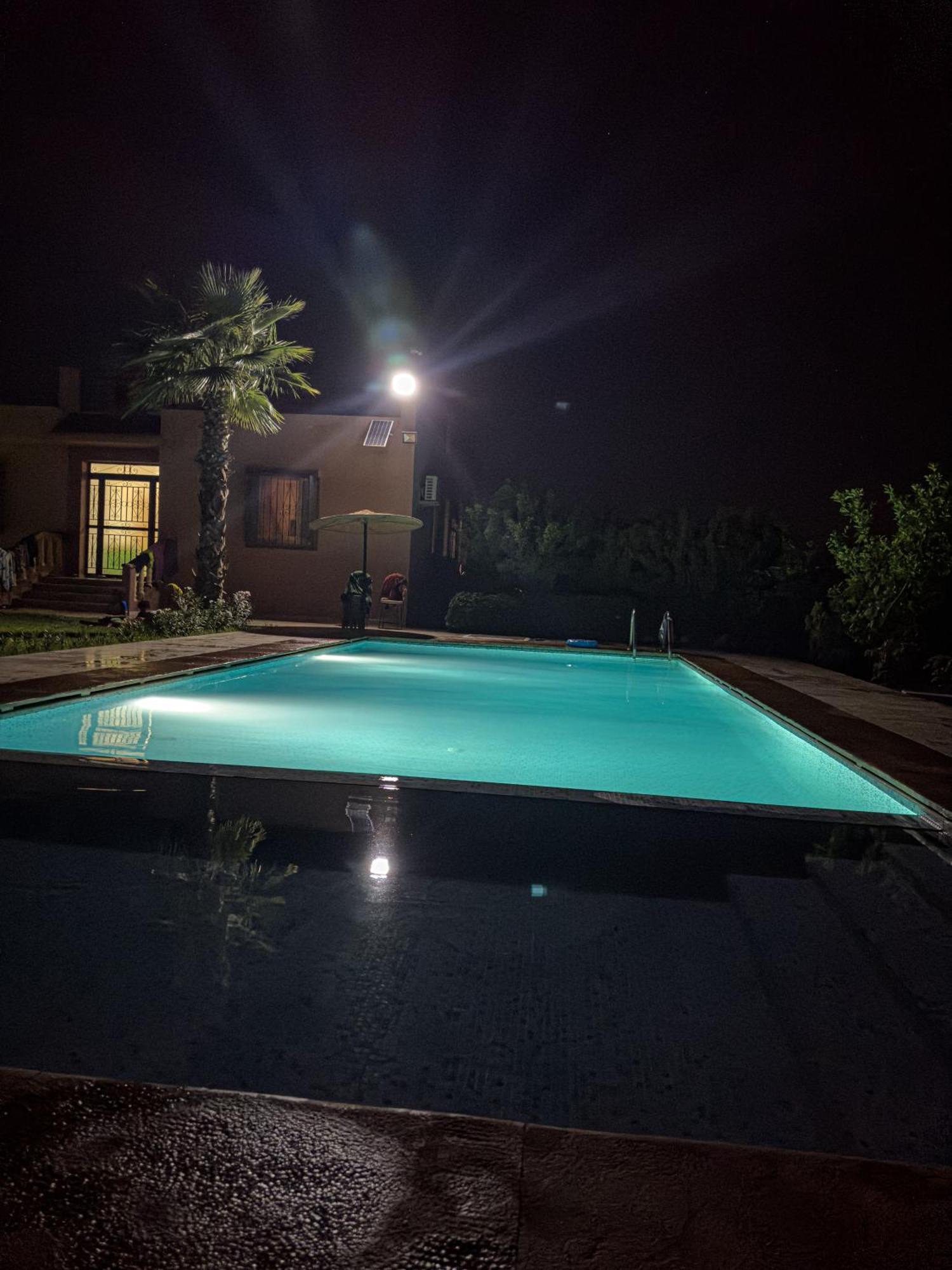 Ferme De Vacances Avec Une Grande Villa A Marrakech 马拉喀什 外观 照片