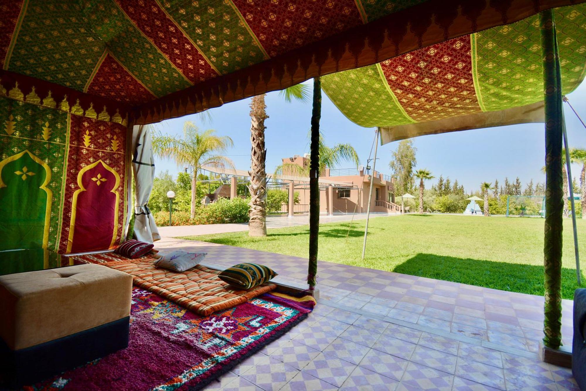 Ferme De Vacances Avec Une Grande Villa A Marrakech 马拉喀什 外观 照片