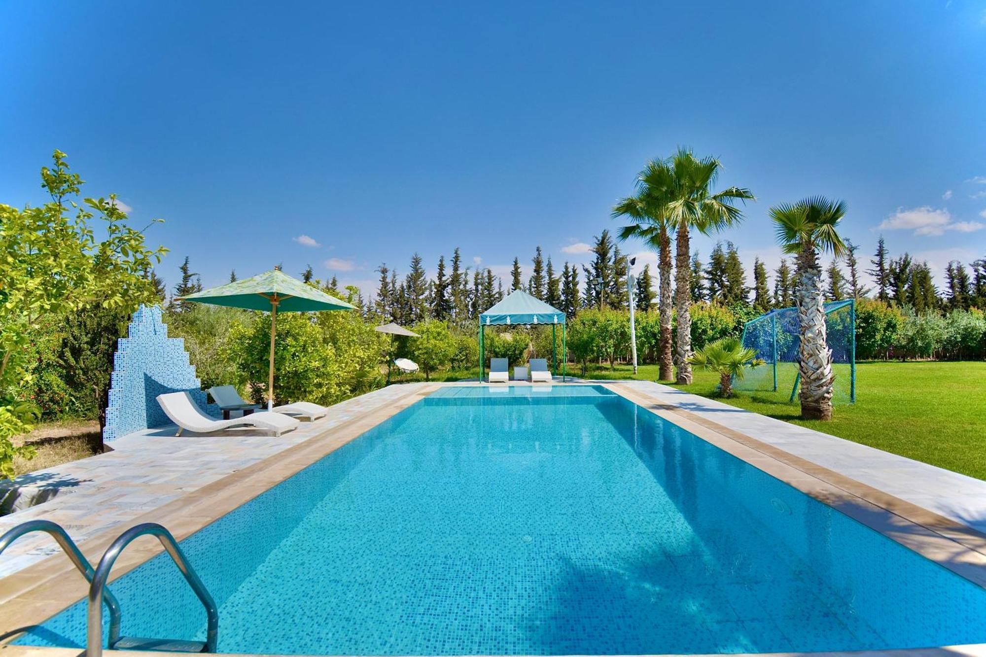 Ferme De Vacances Avec Une Grande Villa A Marrakech 马拉喀什 外观 照片