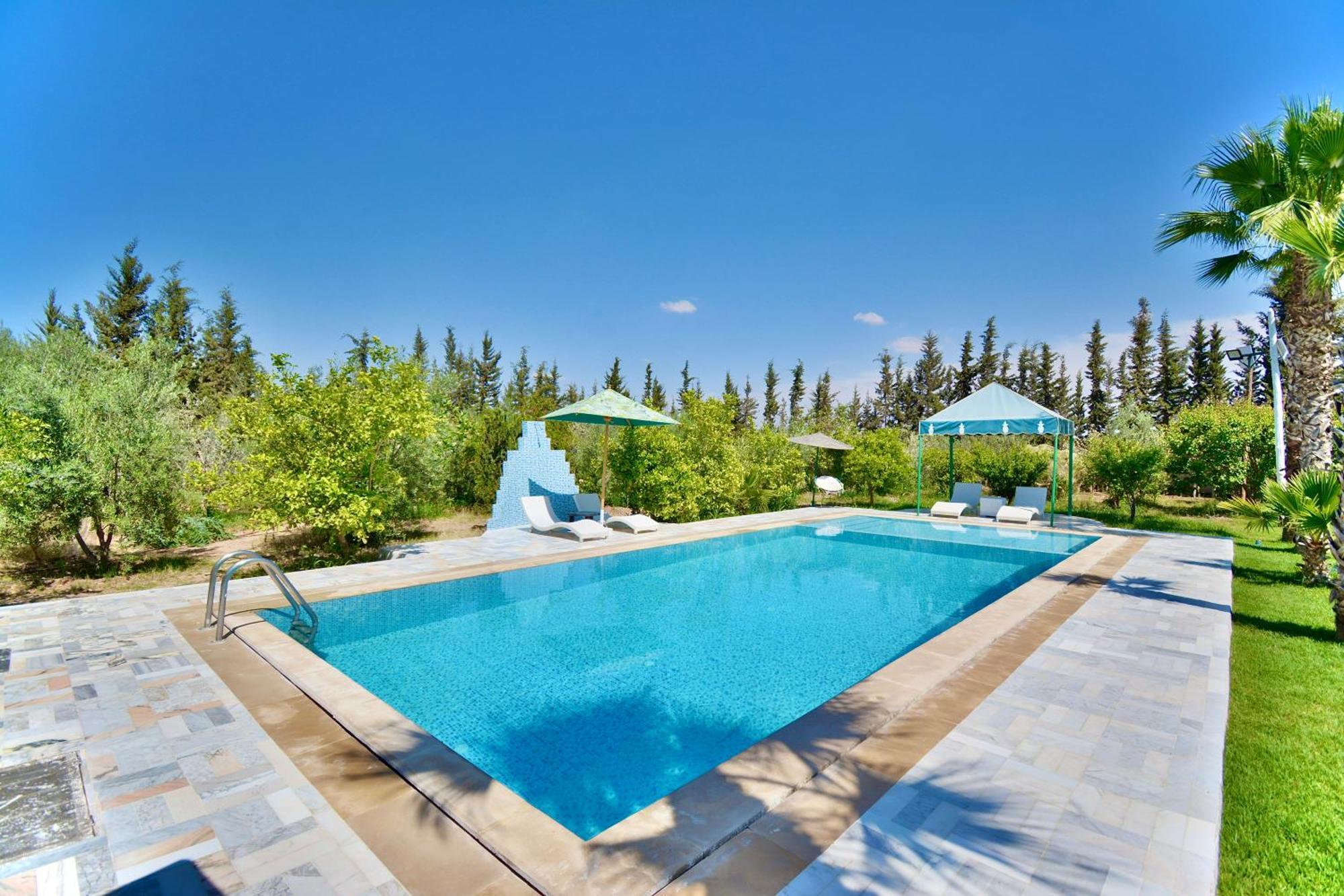 Ferme De Vacances Avec Une Grande Villa A Marrakech 马拉喀什 外观 照片